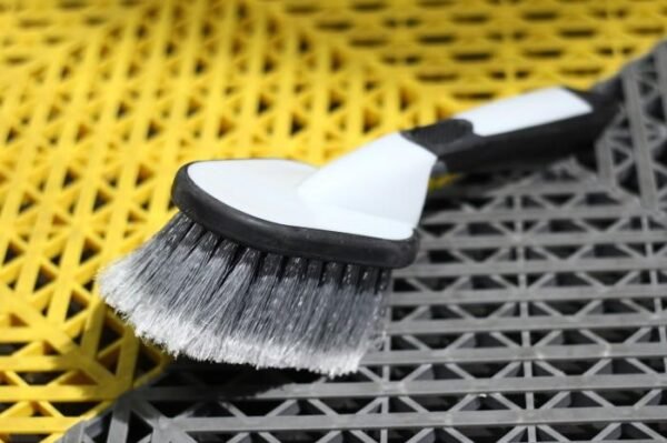 Fender Brush 2.0 Rubber Grip