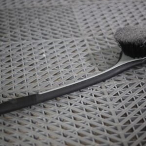 Fender Brush Long Handle Soft Tip