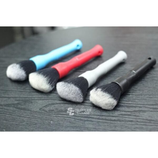 SG Super Soft Detailing Brush Short Handle - Image 4