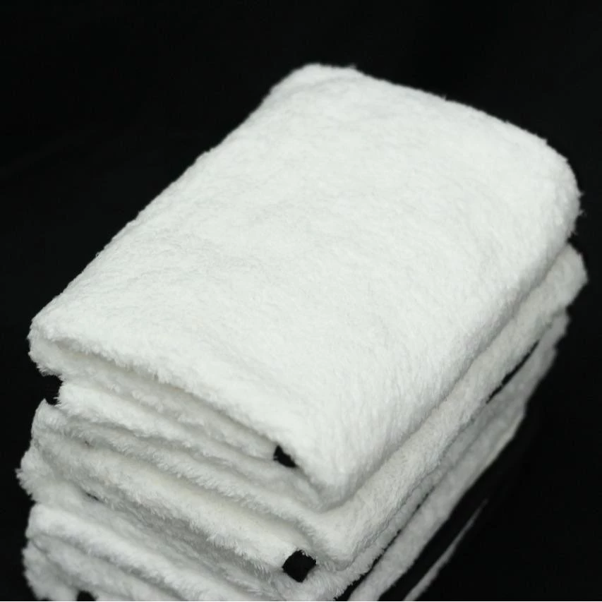 Thick Plush Microfiber Towel 40 x 40 cm White Super Soft Kain Lap Super Halus Putih 40 x 40 cm Tebal - Image 2
